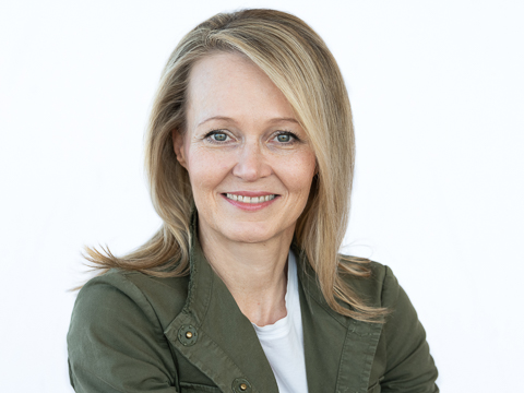 Angela Bortenschlager