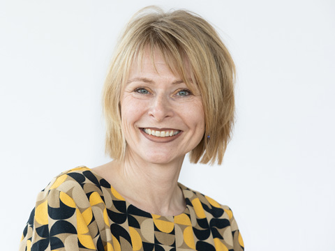 Cornelia Amsler  